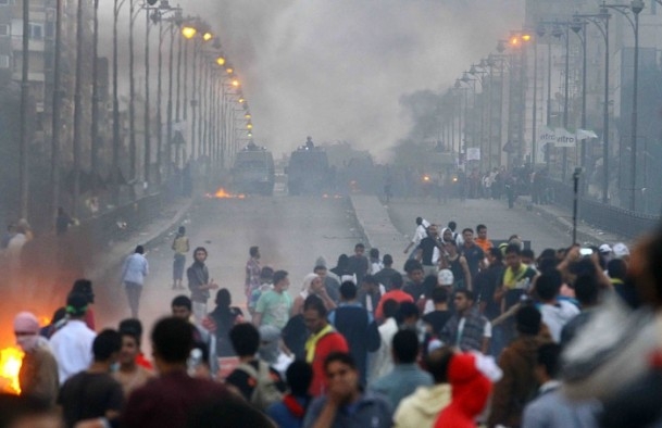 Rabia Katliamının 100. Günü Gösterilerinde Çatışma 18