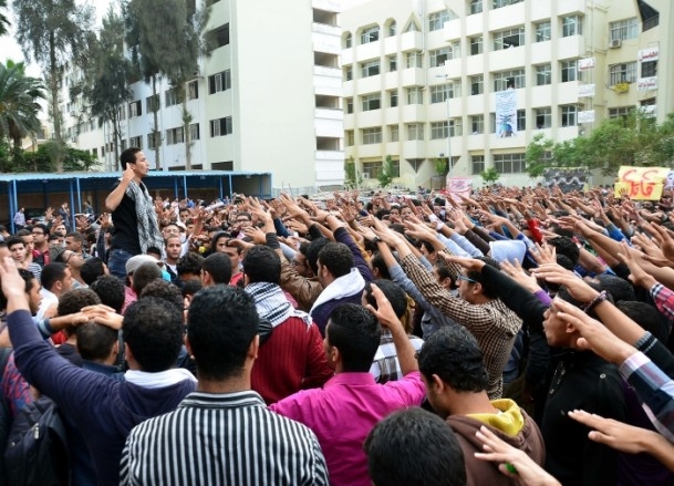 Mısır'da Darbe Karşıtı Gösteriler Sürüyor 5