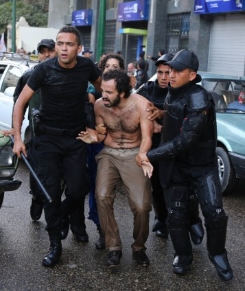 Mısır'da Yeni Gösteri Yasası Protesto Edildi 3