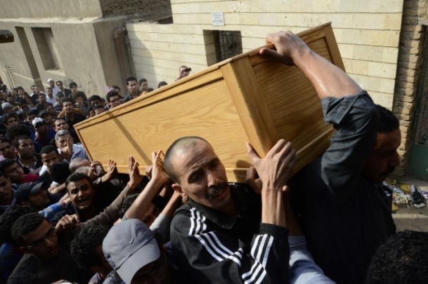 Mısır'da darbe karşıtı cuma gösterileri 5