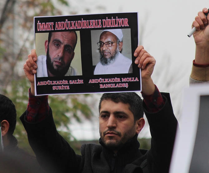 Abdulkadir Molla’nın İdamı Protesto Yürüyüşüyle Kınandı 17