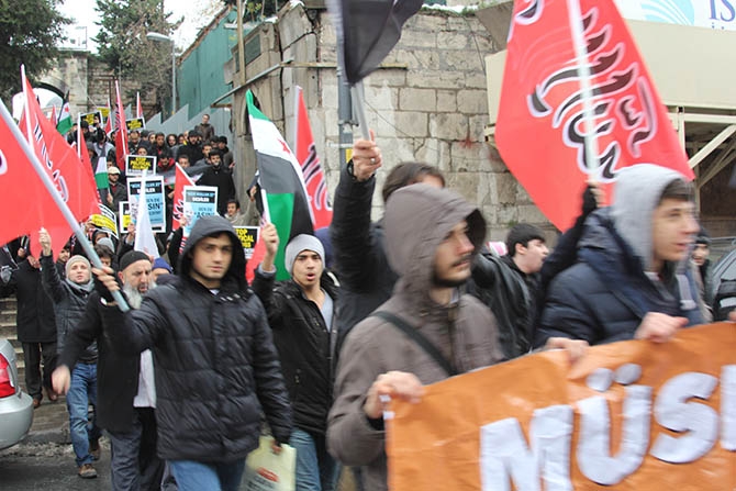Abdulkadir Molla’nın İdamı Protesto Yürüyüşüyle Kınandı 29
