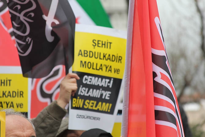 Abdulkadir Molla’nın İdamı Protesto Yürüyüşüyle Kınandı 35