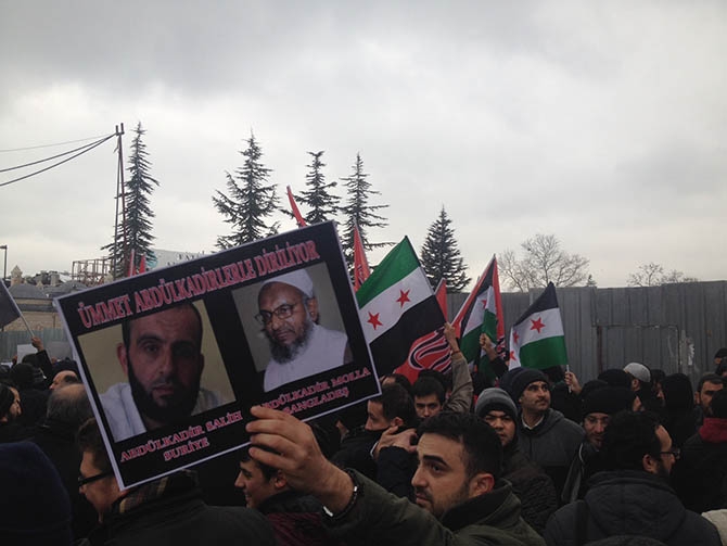 Abdulkadir Molla’nın İdamı Protesto Yürüyüşüyle Kınandı 37