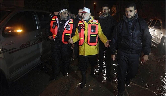 Abluka Altındaki Gazze'de Sel ve İsmail Heniye 11