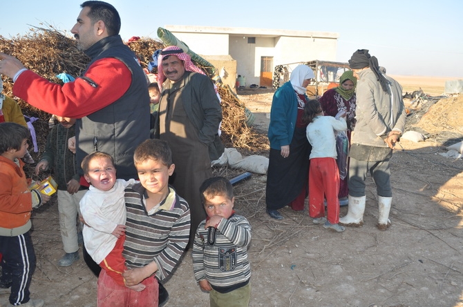 Özgür-Der’den Suriye’ye İki Tır Yardım 10