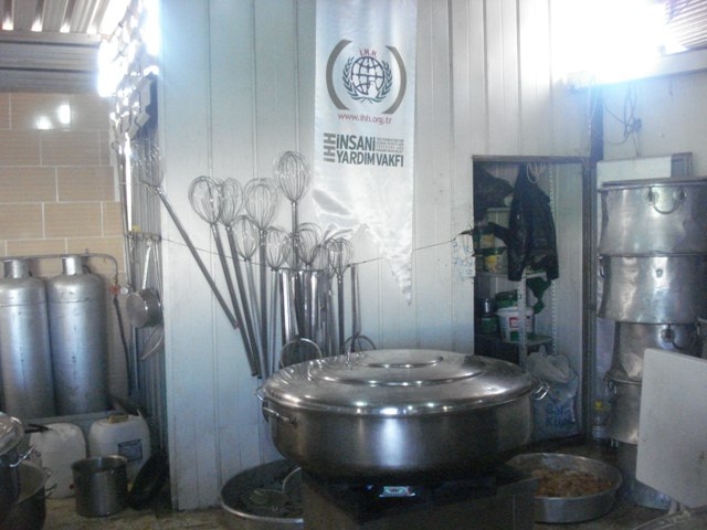 Çorum Özgür-Der Yardım Tırları Suriye’de 6