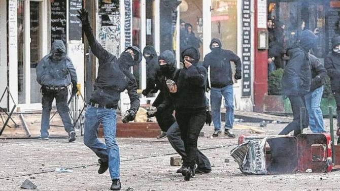 İstanbul ve Hamburg’ta “Gezi”nmek 19