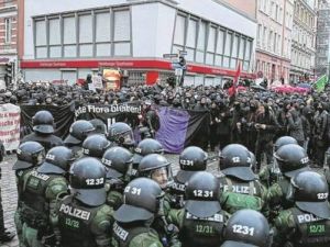 İstanbul ve Hamburg’ta “Gezi”nmek