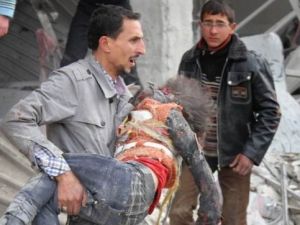 Esed Halep'i Yine bombaladı