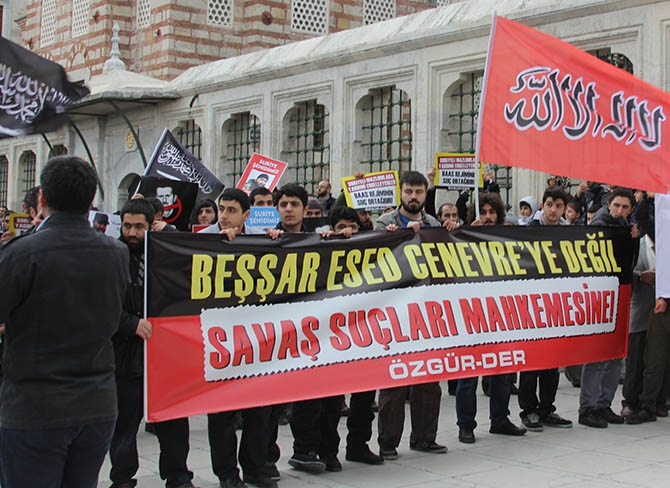 Fatih Camii'nde Suriye Şehitleri İçin Gıyabi Cenaze Namazı 5
