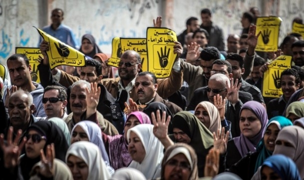 Mısır'da "Rabia Devrimin Sembolü" gösterileri 2
