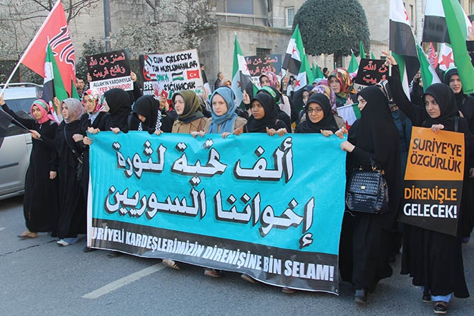 3 Yıldır Direnen Suriye İçin Fatih’te Yürüyüş 17