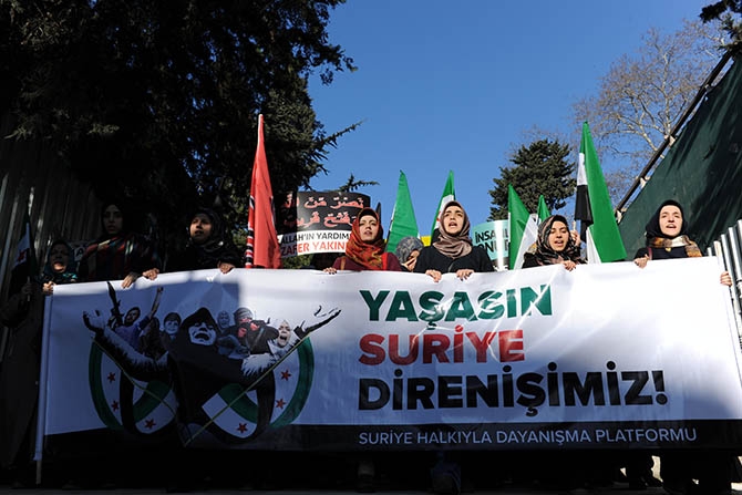 3 Yıldır Direnen Suriye İçin Fatih’te Yürüyüş 30