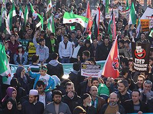 3 Yıldır Direnen Suriye İçin Fatih’te Yürüyüş