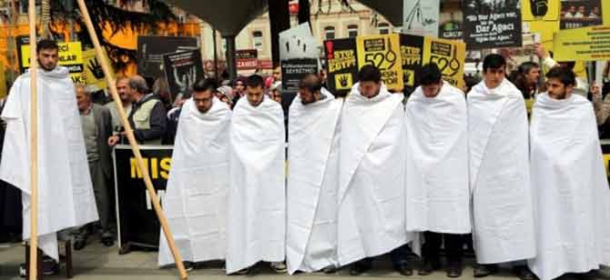 Türkiye Mısır'daki İdam Kararlarına Sessiz Kalmadı 11