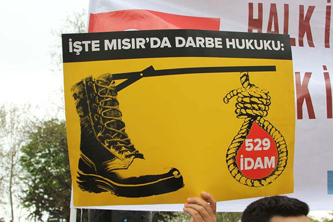 Fatih’te Binler Mısırlı Kardeşlerimiz İçin Yürüdü 15