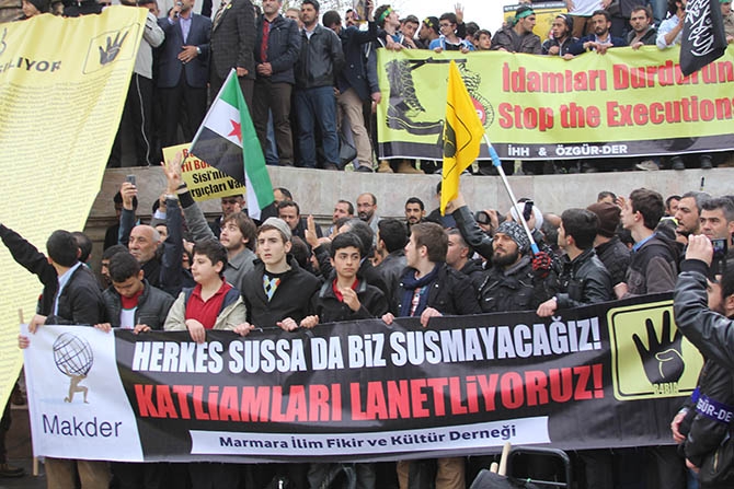 Fatih’te Binler Mısırlı Kardeşlerimiz İçin Yürüdü 22