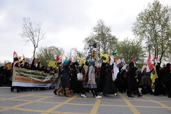 Fatih’te Binler Mısırlı Kardeşlerimiz İçin Yürüdü 28