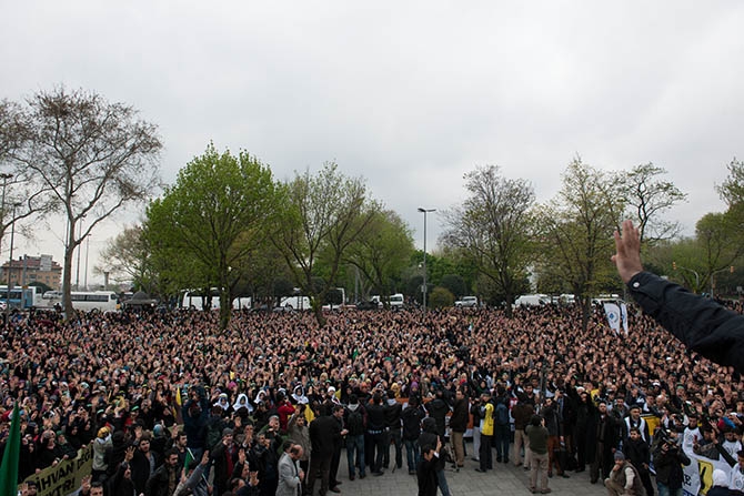 Fatih’te Binler Mısırlı Kardeşlerimiz İçin Yürüdü 33