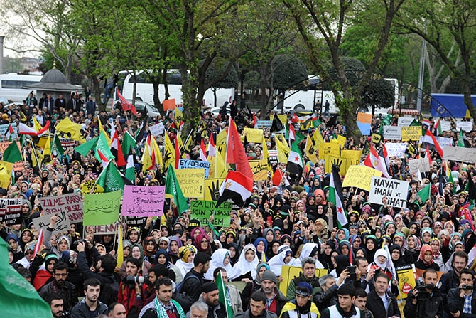 Fatih’te Binler Mısırlı Kardeşlerimiz İçin Yürüdü 36