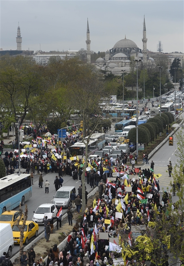 Fatih’te Binler Mısırlı Kardeşlerimiz İçin Yürüdü 39