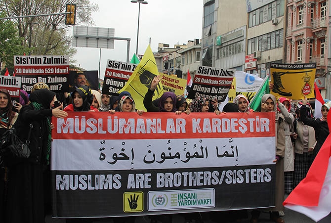 Fatih’te Binler Mısırlı Kardeşlerimiz İçin Yürüdü 9