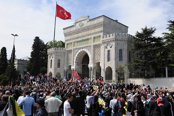 Şehzadebaşı'ndan Beyazıt'a Mısır'a Destek Yürüyüşü 44
