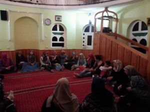 Özgür-Der İzmir'in Gençlik Kampı Sürüyor