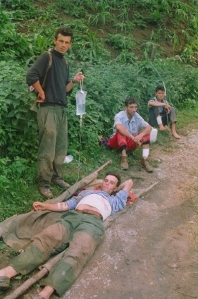 Boşnakların Ölüm Yürüyüşünün Fotoğrafları 16