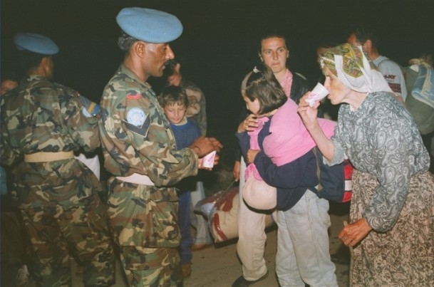 Boşnakların Ölüm Yürüyüşünün Fotoğrafları 22