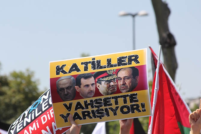 Fatih'te Binlerce Kişi İsrail'i Lanetledi 11