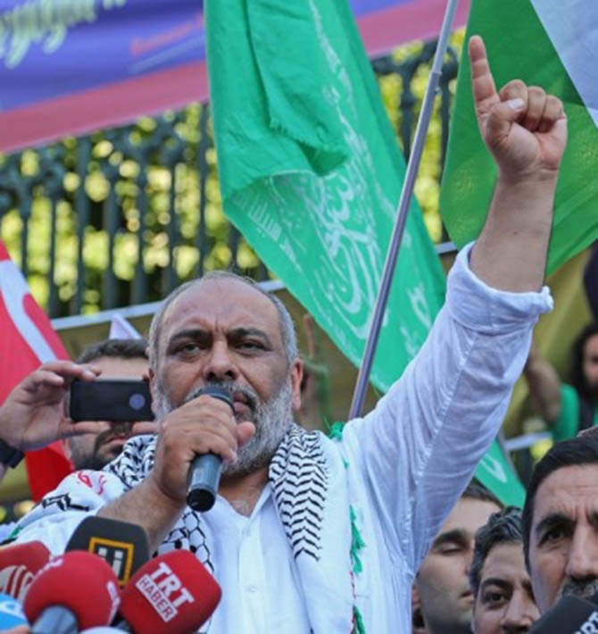 Binlerce Kişi Gazze İçin İstiklal Caddesi'ni Doldurdu 16