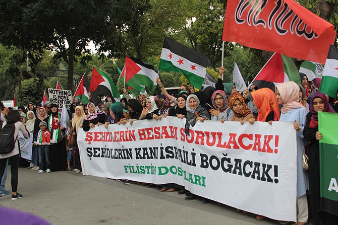 Fatih’te Binlerce Kişi Gazze Direnişini Selamladı 10