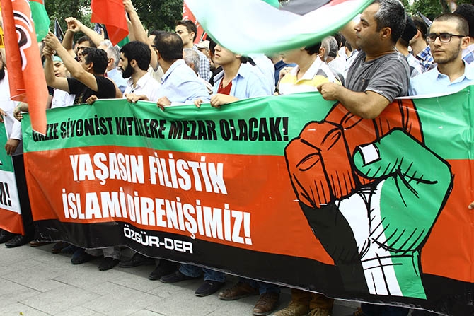 Fatih’te Binlerce Kişi Gazze Direnişini Selamladı 13
