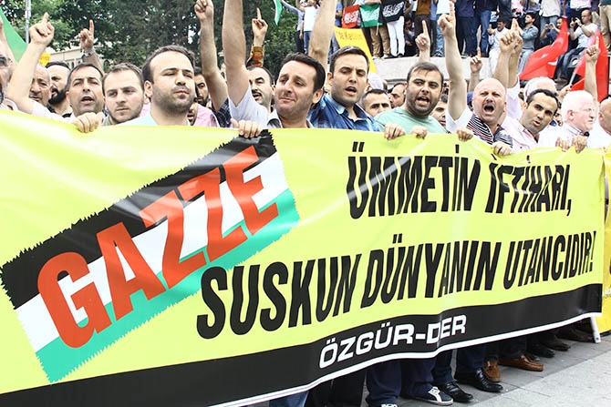 Fatih’te Binlerce Kişi Gazze Direnişini Selamladı 15