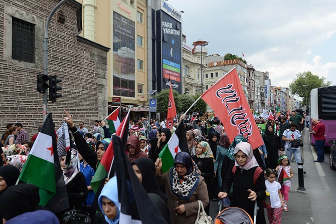 Fatih’te Binlerce Kişi Gazze Direnişini Selamladı 20