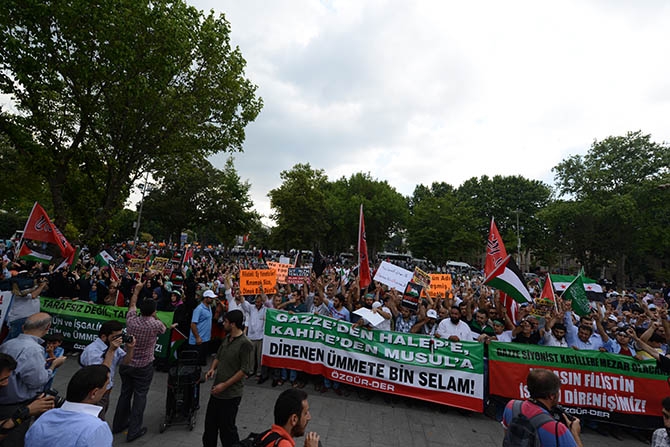 Fatih’te Binlerce Kişi Gazze Direnişini Selamladı 21