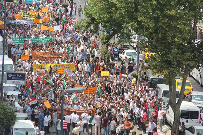 Fatih’te Binlerce Kişi Gazze Direnişini Selamladı 6