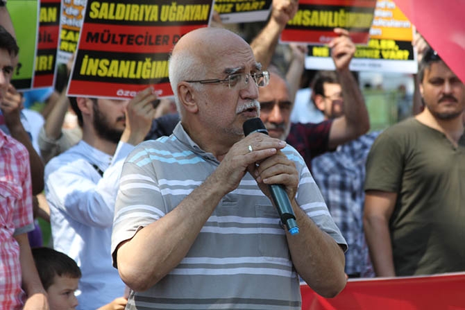 Fatih’te Muhacirler İçin ‘Kardeşime Dokunma’ Eylemi Yapıldı 3