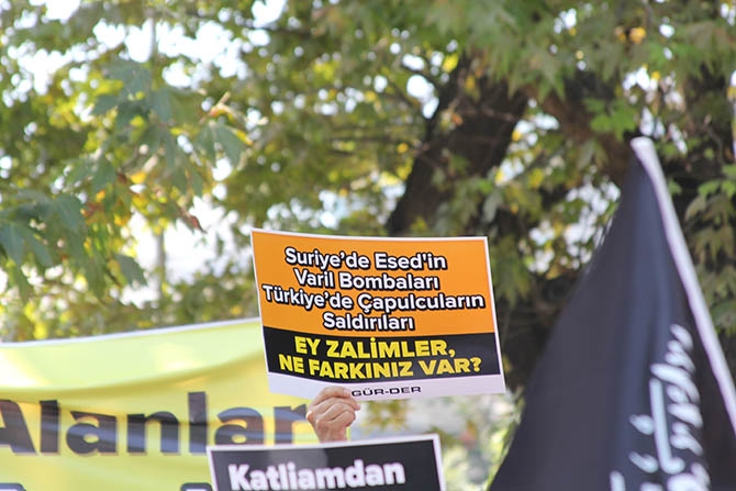 Fatih’te Muhacirler İçin ‘Kardeşime Dokunma’ Eylemi Yapıldı 7