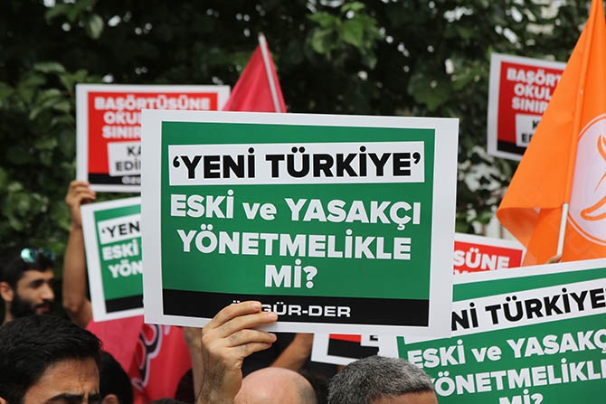 Fatih'te Başörtüsü Eylemi 4