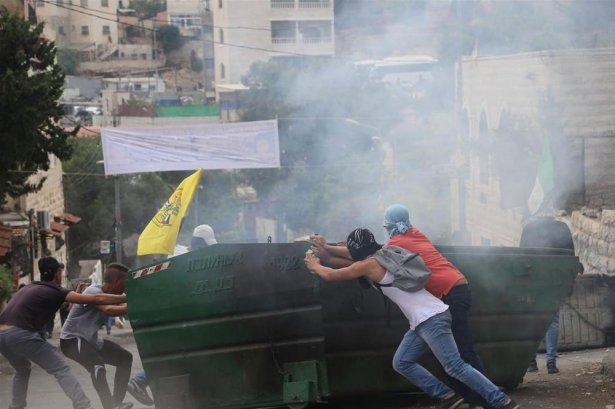 Doğu Kudüs'te Filistinliler Sokağa Döküldü 5