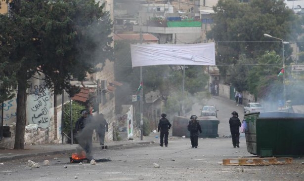 Doğu Kudüs'te Filistinliler Sokağa Döküldü 6