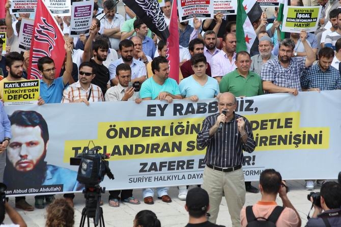 Ahrar Şehitleri İçin Fatih’te Gıyabi Cenaze Namazı 6