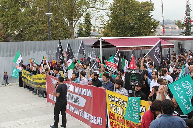 ABD Saldırıları Fatih Camii’nde Protesto Edildi 19