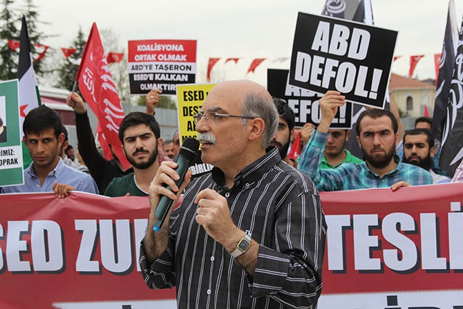 ABD Saldırıları Fatih Camii’nde Protesto Edildi 26