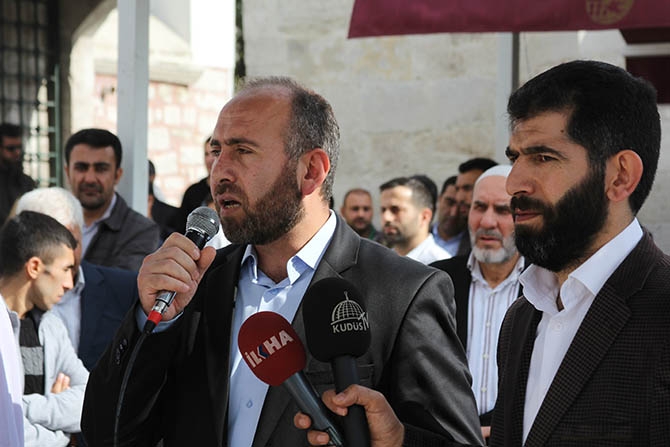 Katledilen Müslümanlar İçin Gıyabi Cenaze Namazı 12