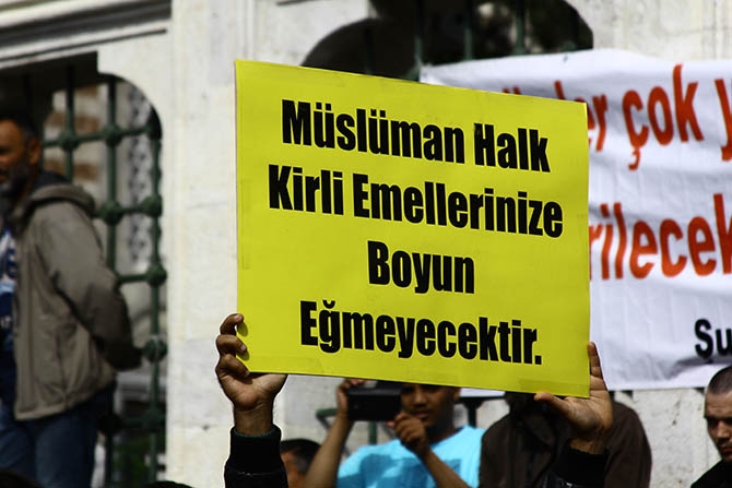 Katledilen Müslümanlar İçin Gıyabi Cenaze Namazı 4