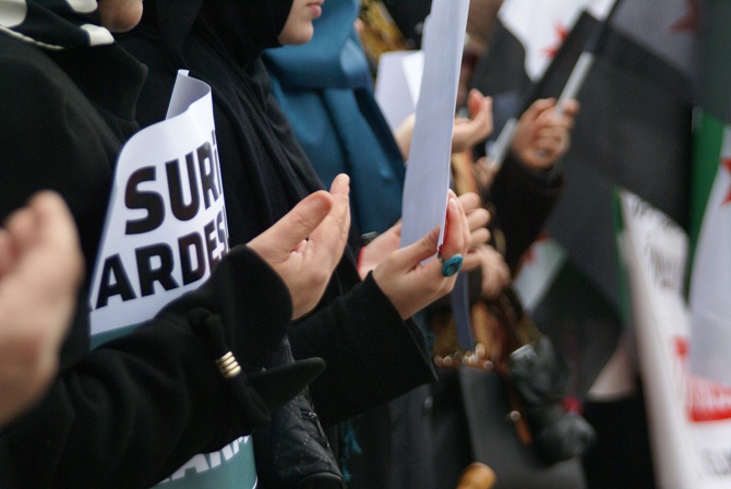 Bursa’da Suriye İntifadası Selamlandı 17